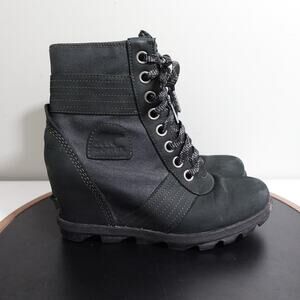 Sorel Joan‎ Of Arctic Wedge II Boots Women 7.5 Black Canvas and Leather Lace Up